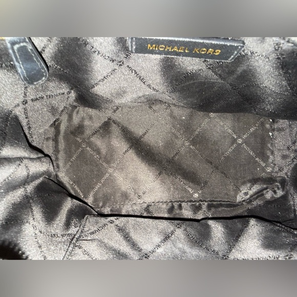 Michael Kors MK logo mini tote with logo crossbody strap - Picture 10 of 12